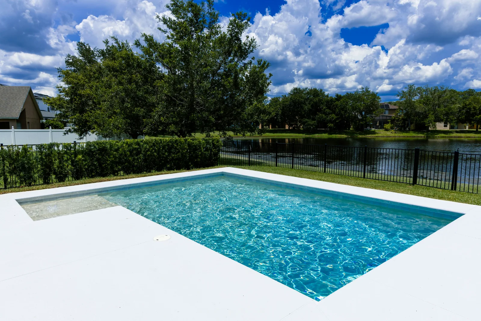 Pool Screen Repair or Rescreening? A Central Florida Storm-Damage Guide